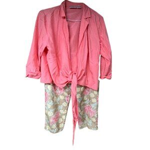 16 Worthington Cropped coordinated pant set.